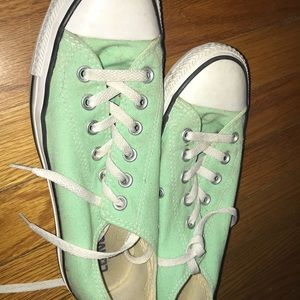 Teal converse